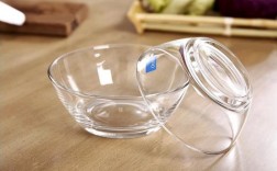 白色玻璃碗是什么（白色玻璃碗有毒吗?）