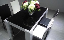 白色餐桌黑色椅子风水（黑色餐桌白色餐椅好吗风水）