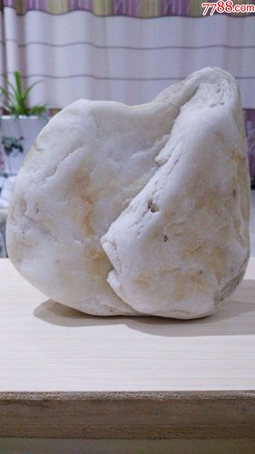 白色其石（白色的奇石有哪些种类）-图1