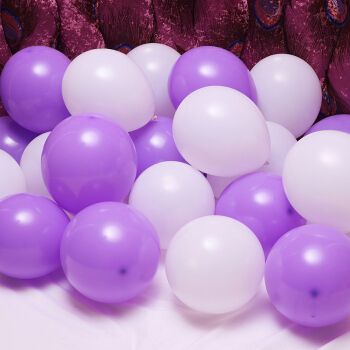 紫白色气球婚房设计（紫色白色气球）-图3
