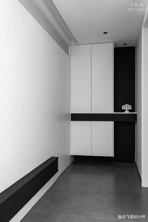 黑白色玄关柜设计（黑白色玄关画）-图3