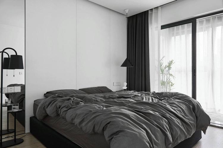 黑白色床图片（黑白色的床放卧室有忌讳吗）-图3